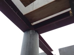Søjler og bjælker i beton og stål